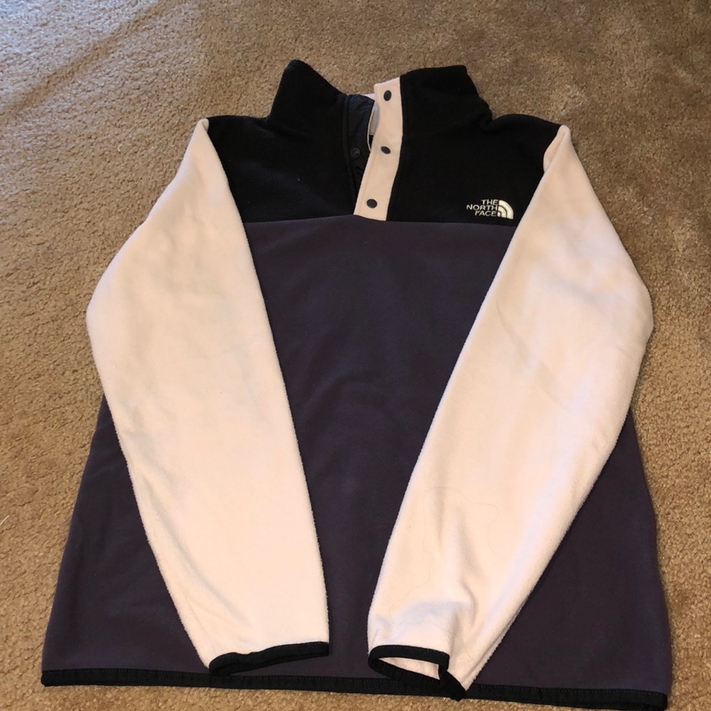 North face sweatshirt